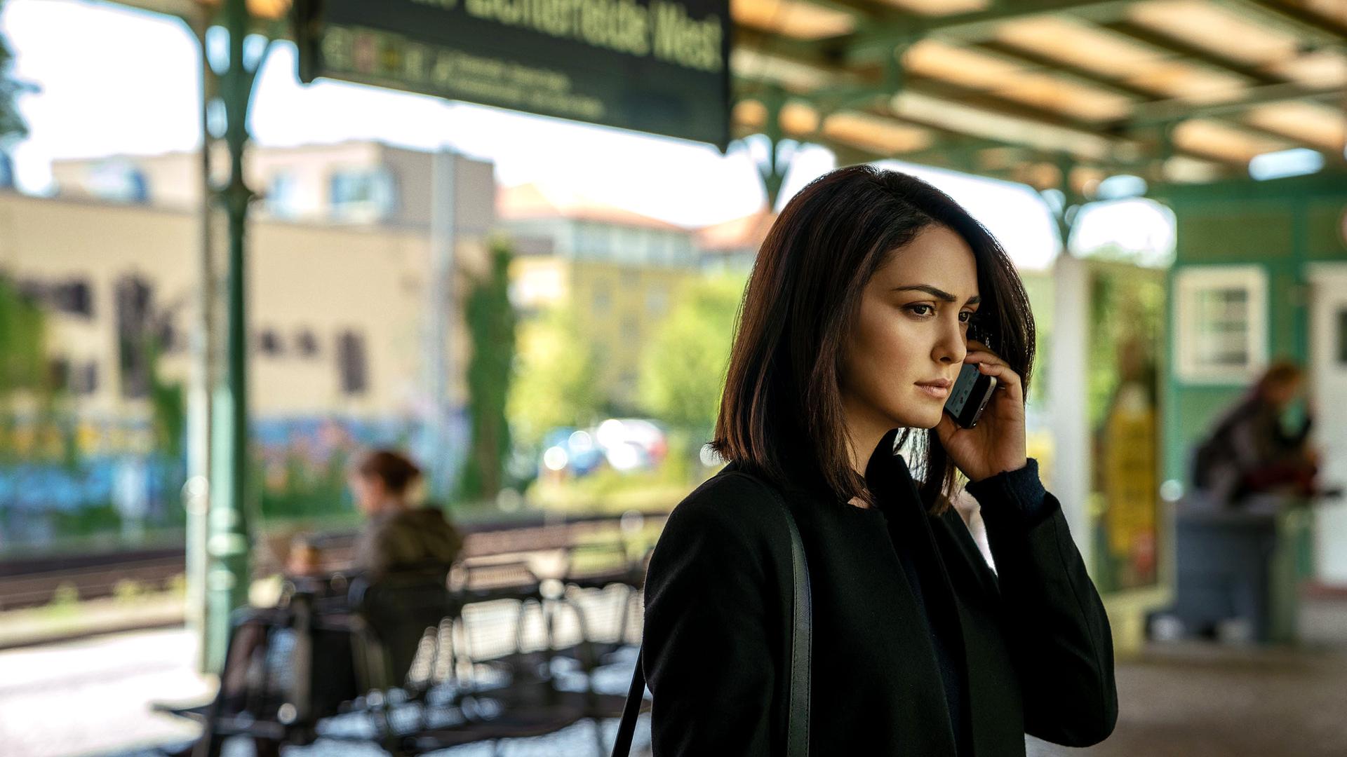 Still from No Strings Attached