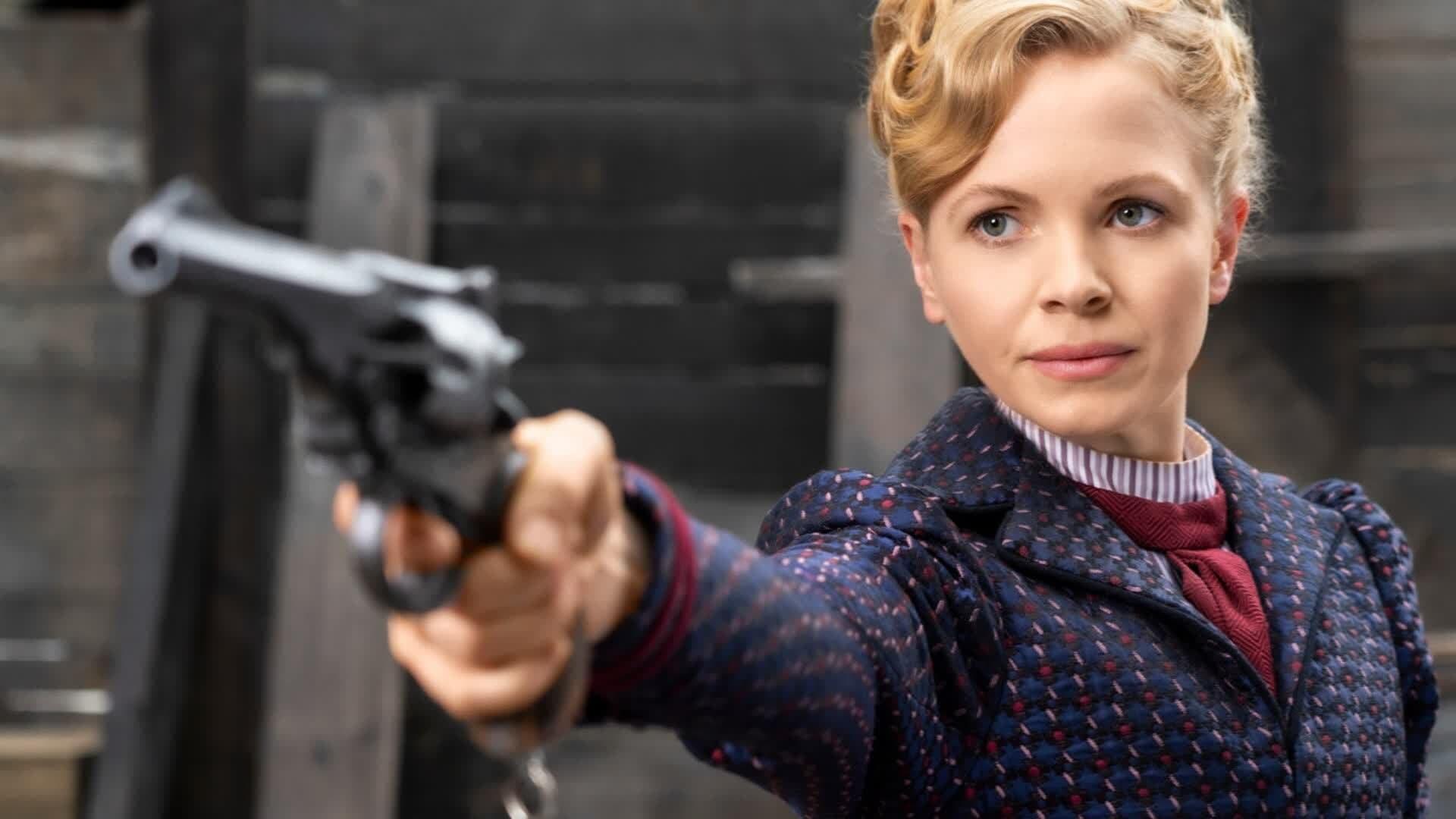 Still from Cell 99