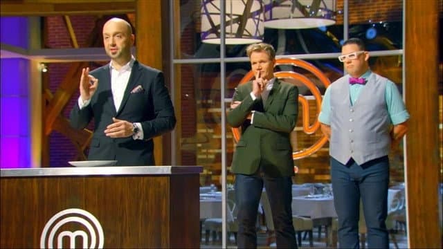 Still from Top 4 Compete