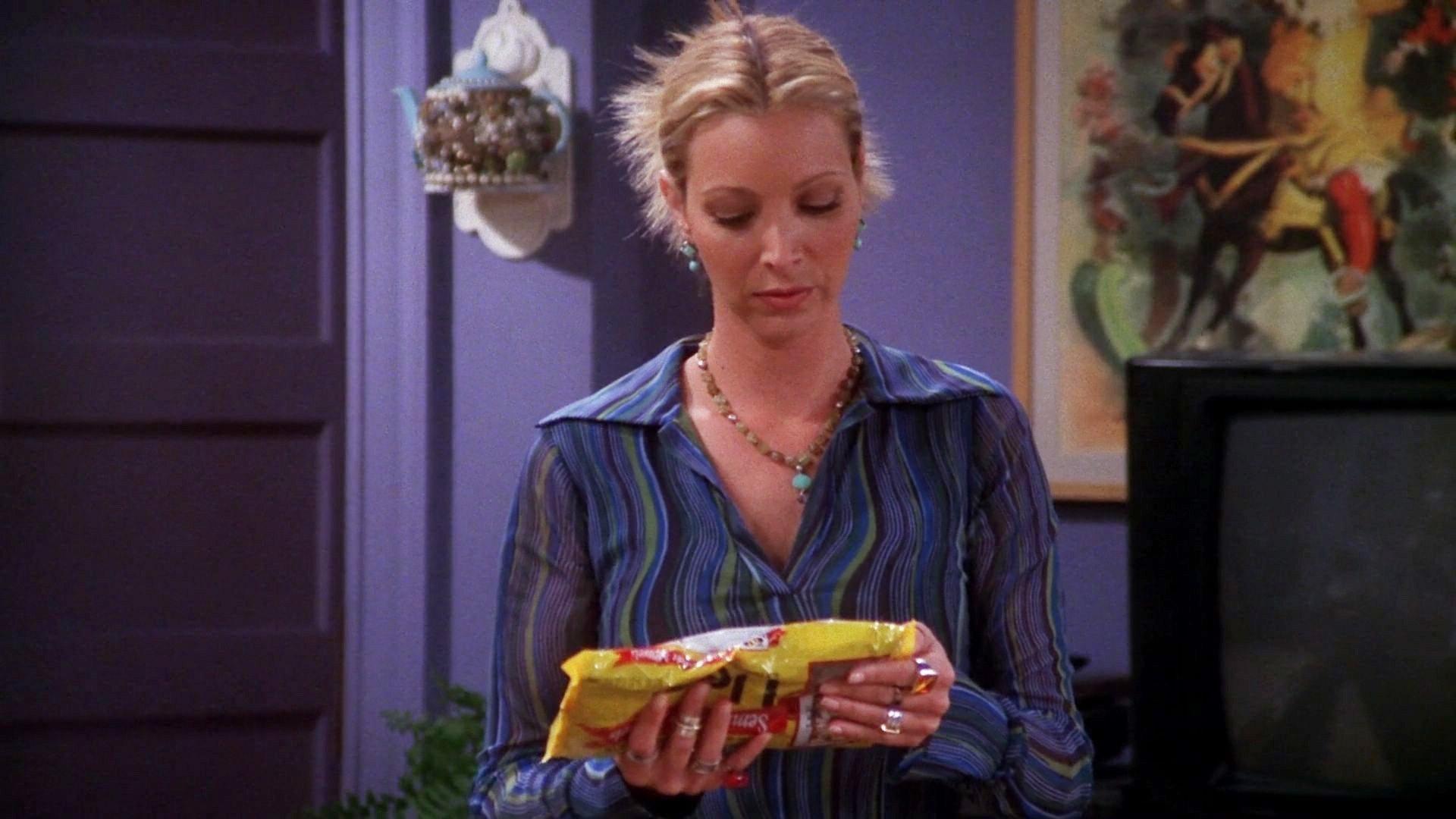 Still from The One with Phoebe's Cookies