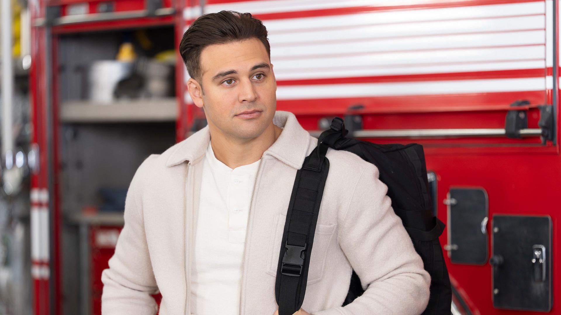Still from Going Once, Going Twice