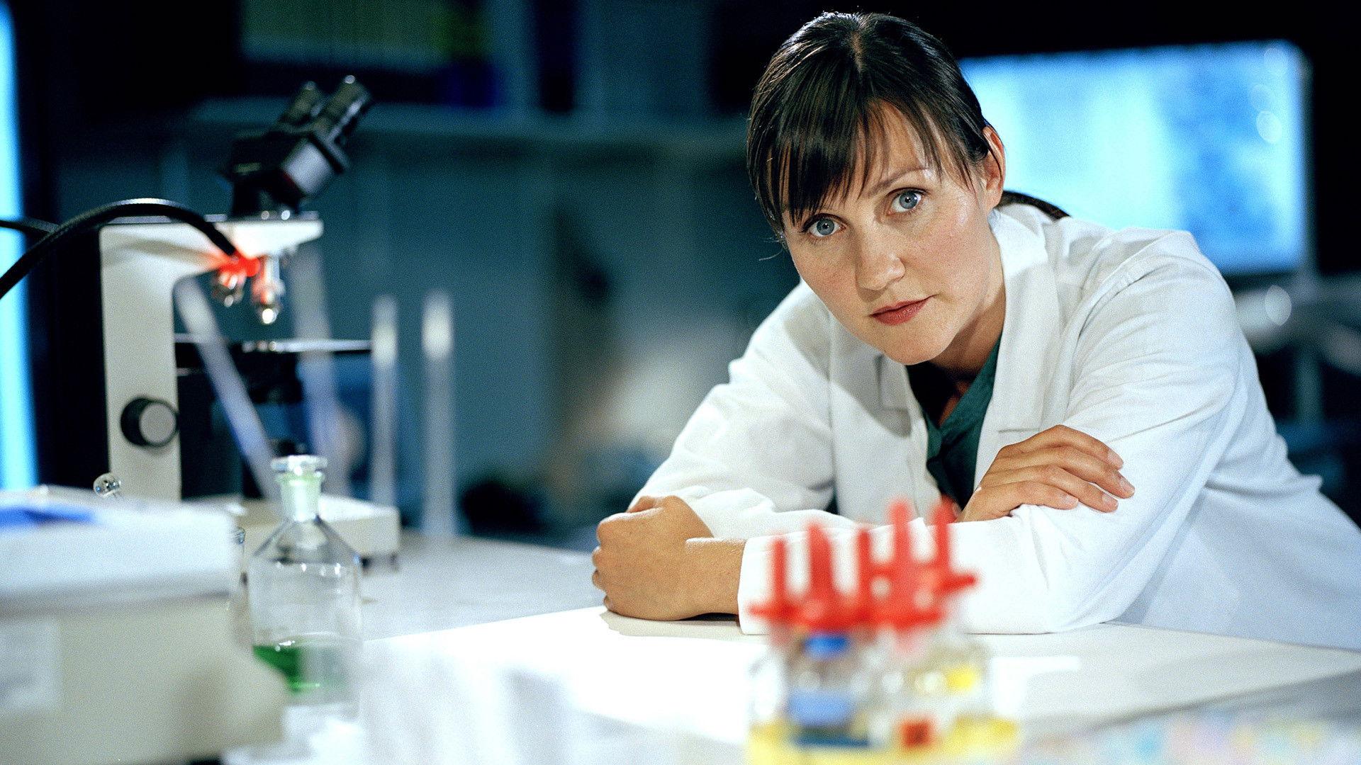 Still from Double Bind (1)