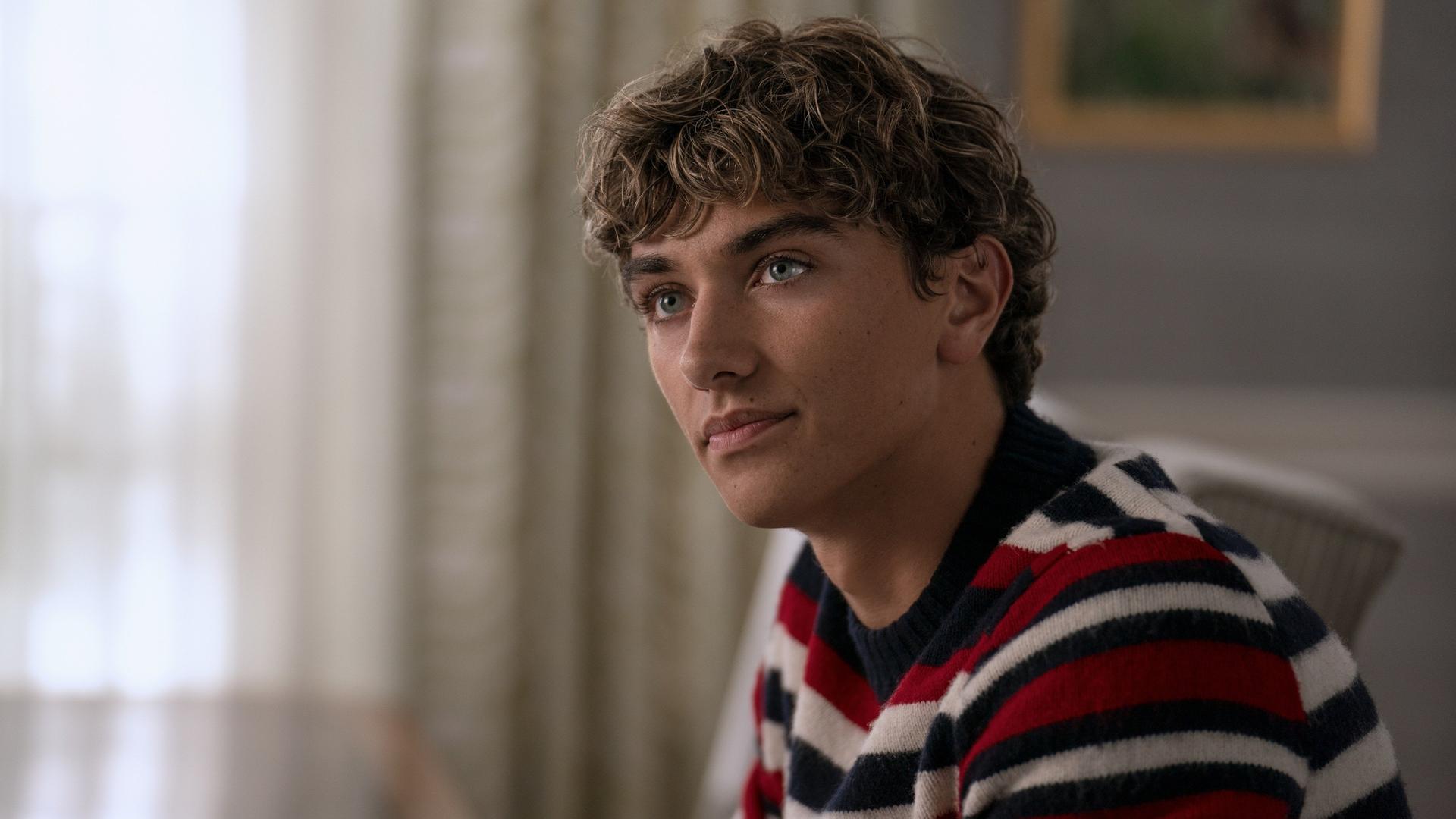 Still from Love Fool