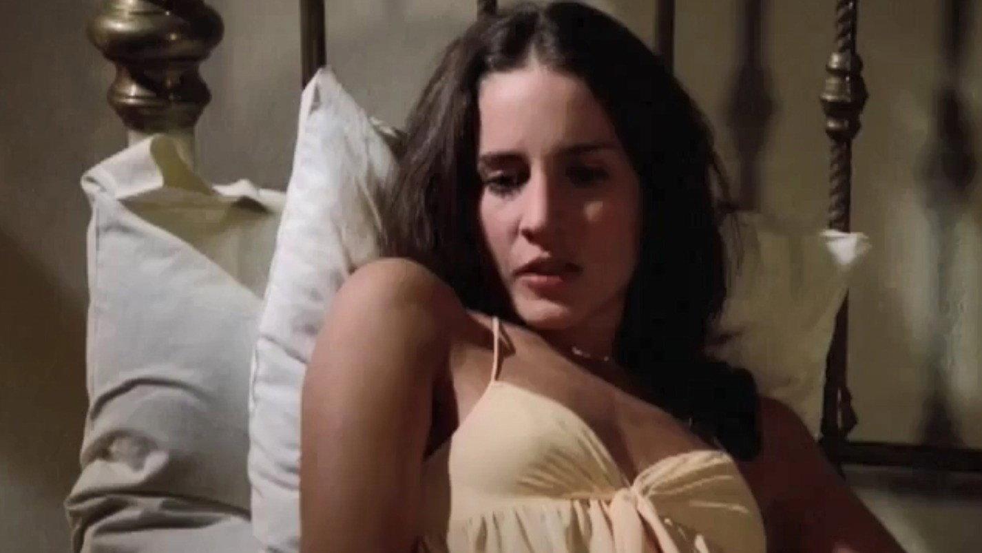 Still from Bird of Prey (1)