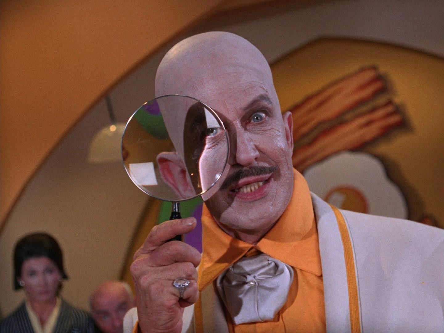 Still from An Egg Grows in Gotham