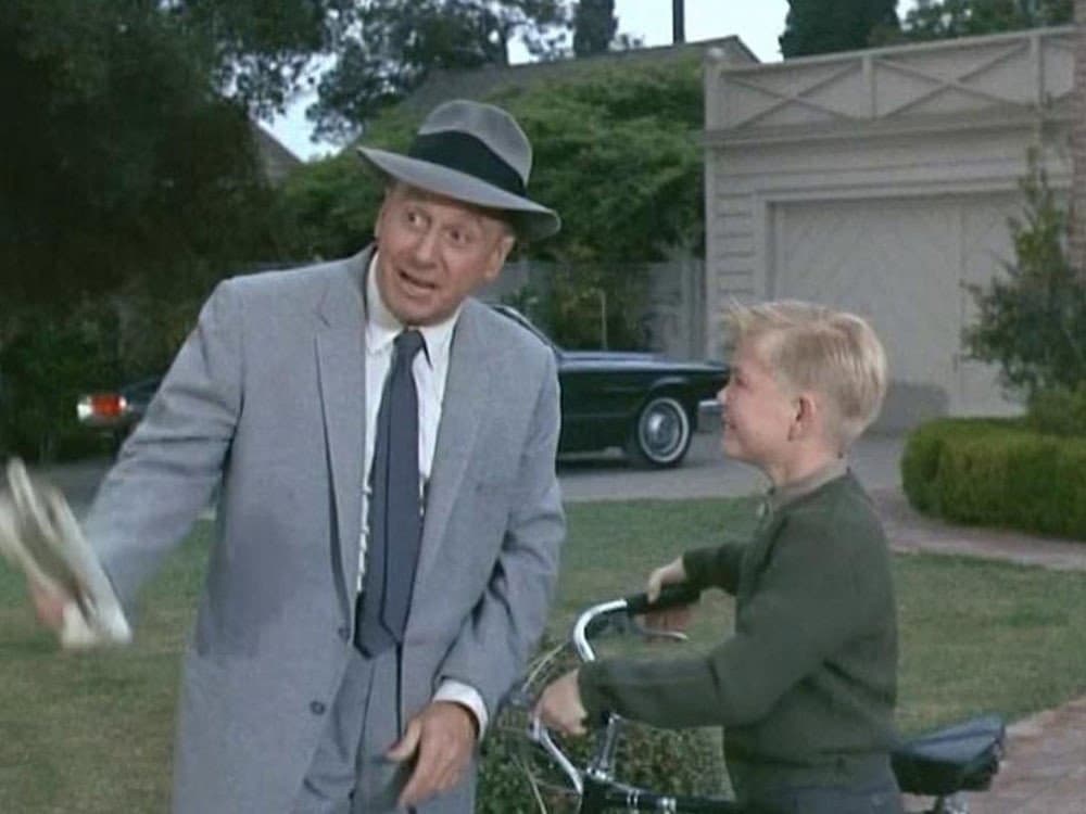 Still from Nerver Trouble Trouble