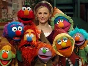 Still from Snow White & The 6 Dwarves