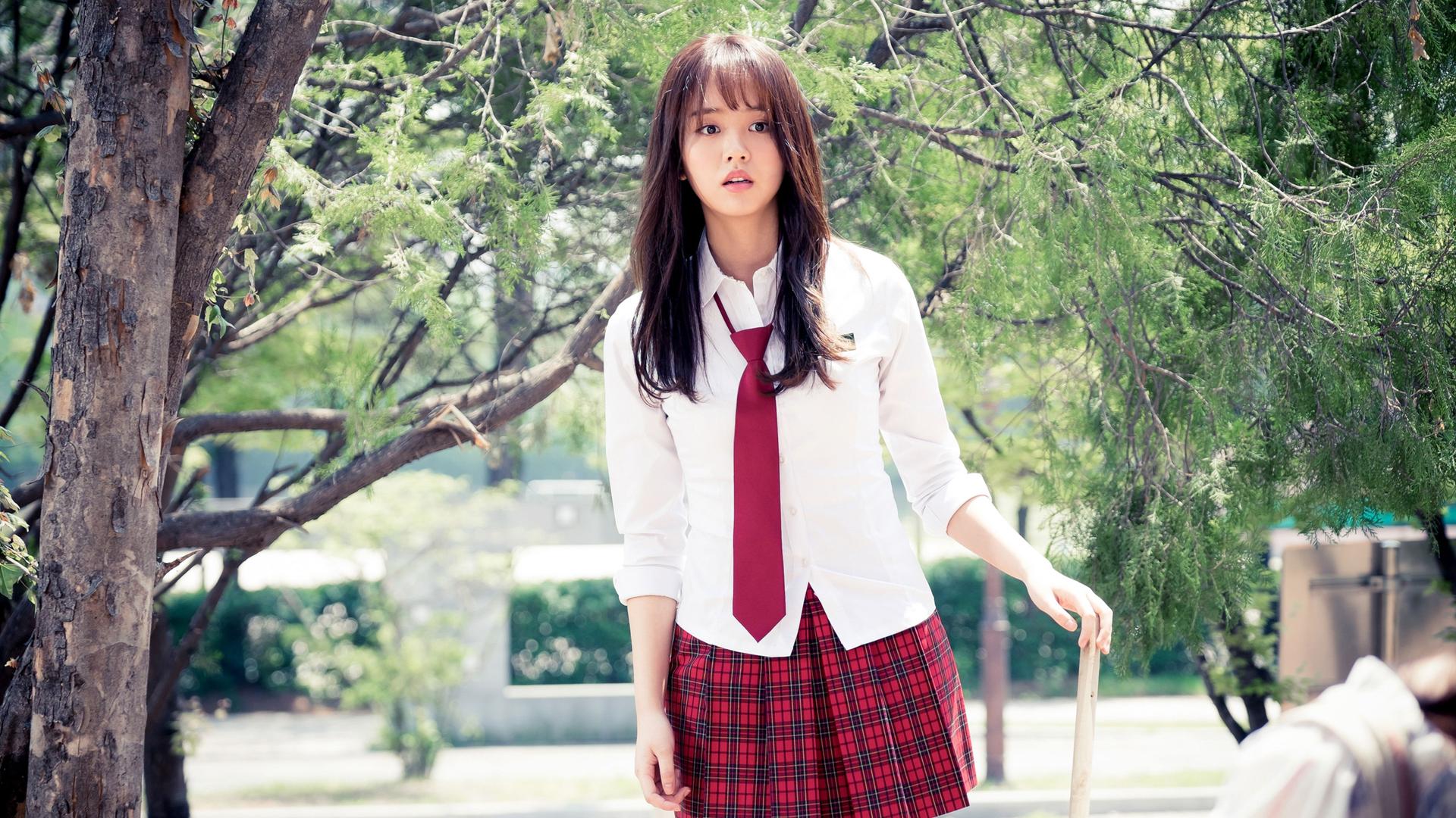 Still from A Kiss