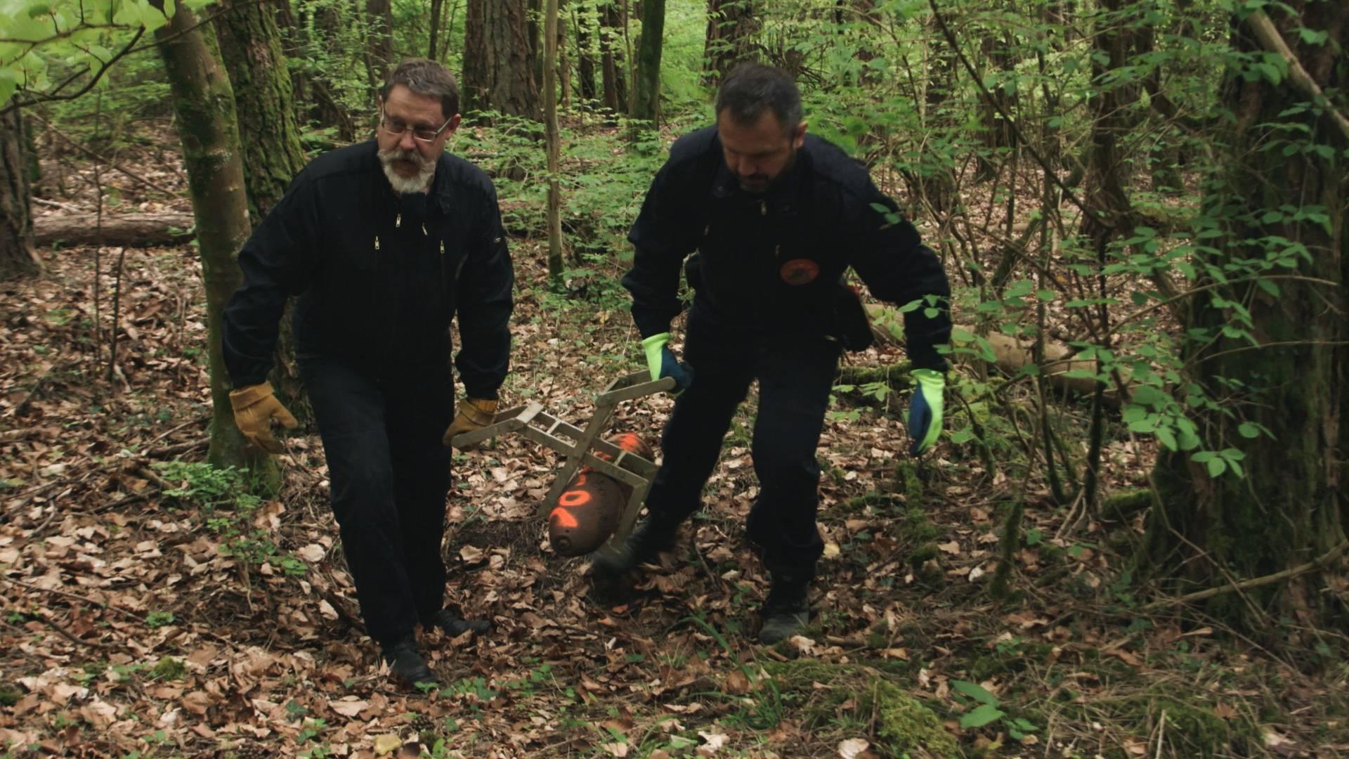 Still from VICE News Tonight 568
