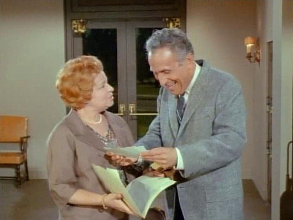 Still from Piccolo Mondo
