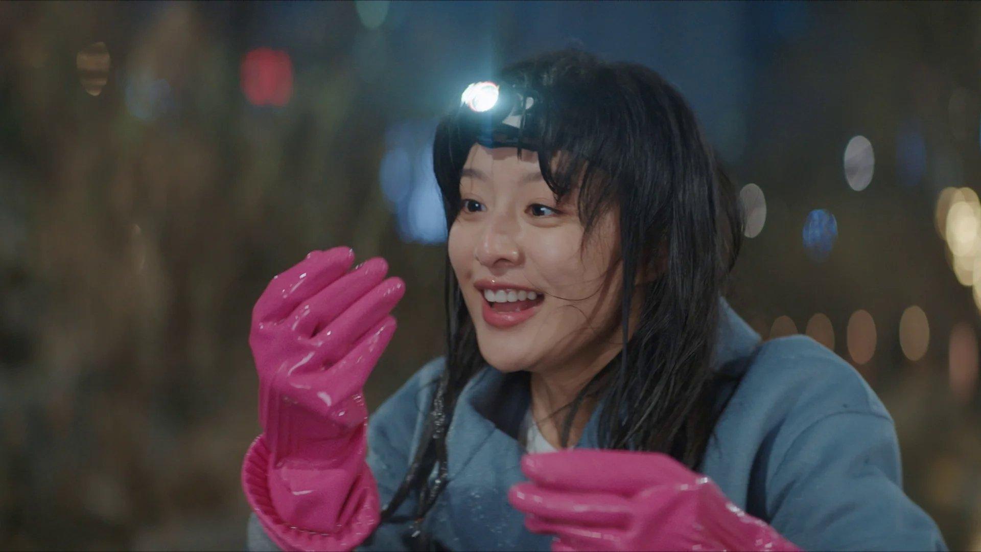 Still from What if You Run Into Your Ex?