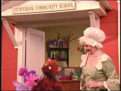 Still from Show and Tell Elmo