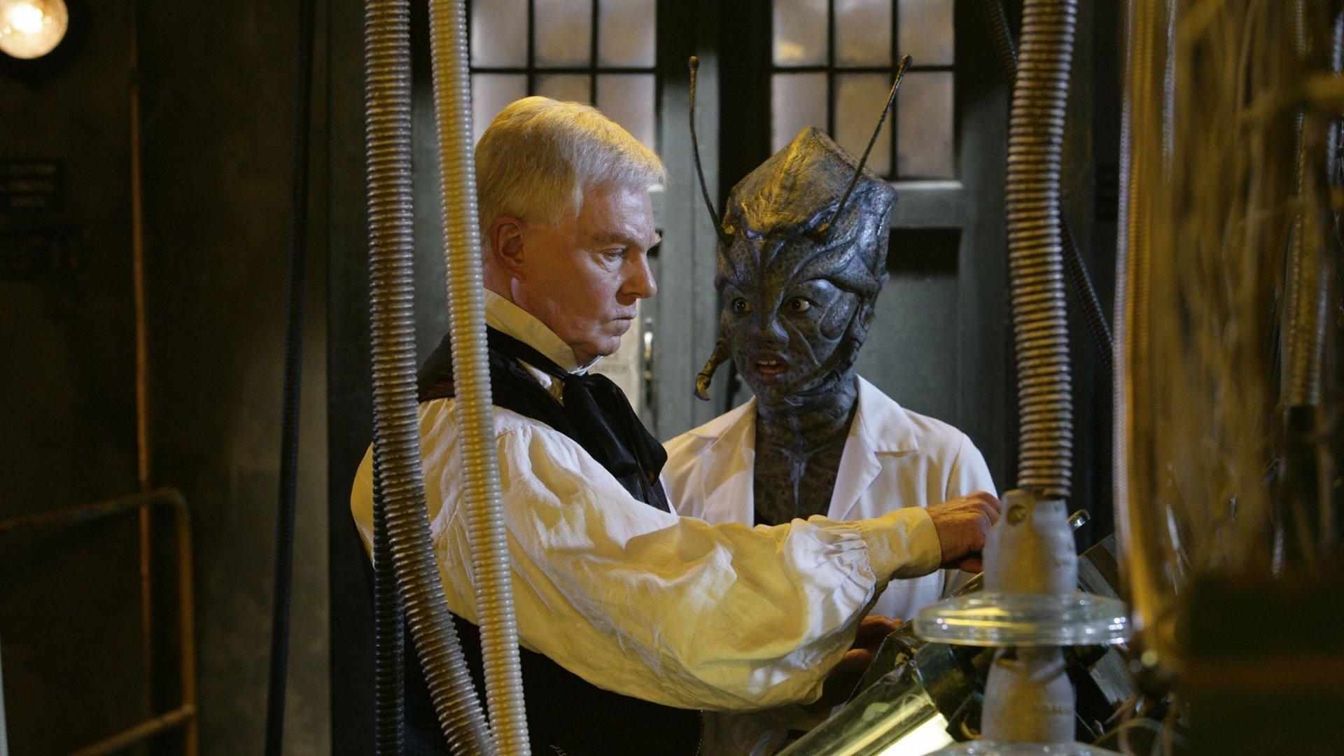 Still from Utopia (1)