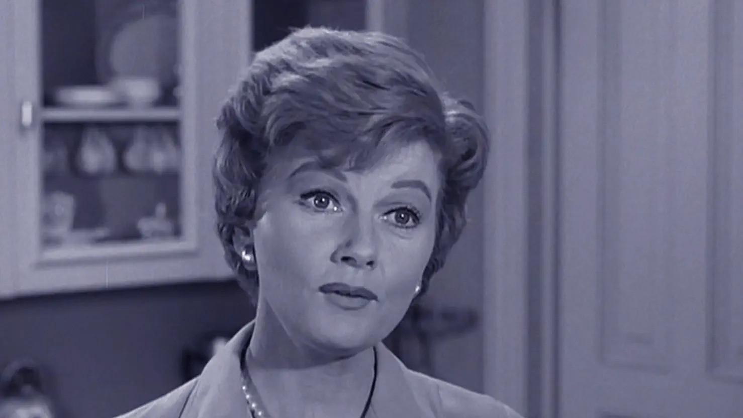 Still from Wally and Alma