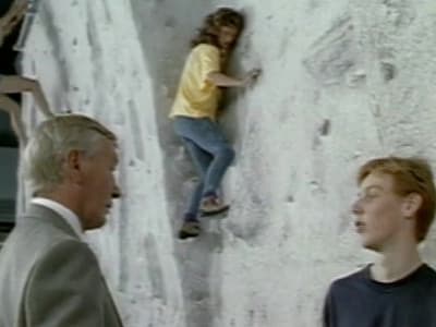 Still from Love Knot