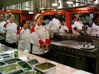 Still from 8 Chefs Compete