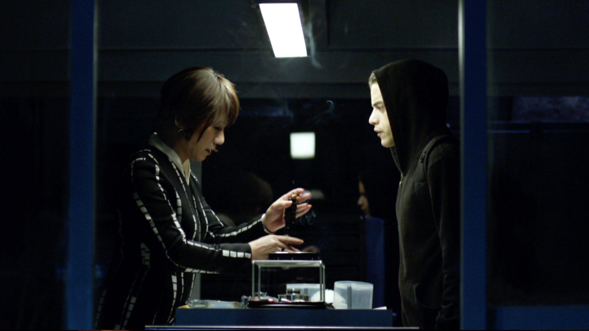 Still from eps1.7_wh1ter0se.m4v