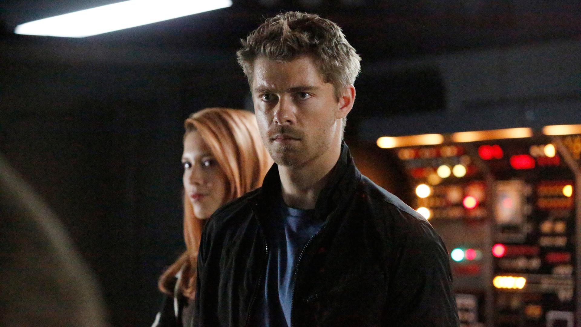 Still from S.O.S. (1)