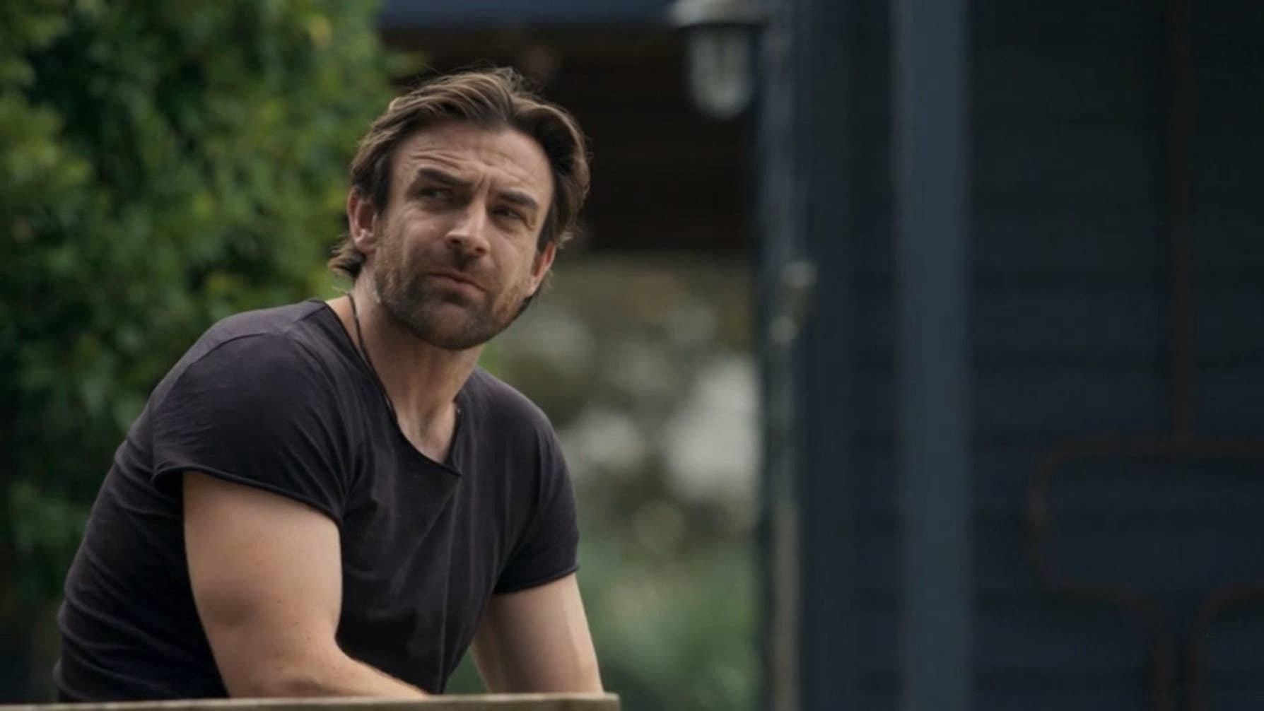 Still from Episode 8501