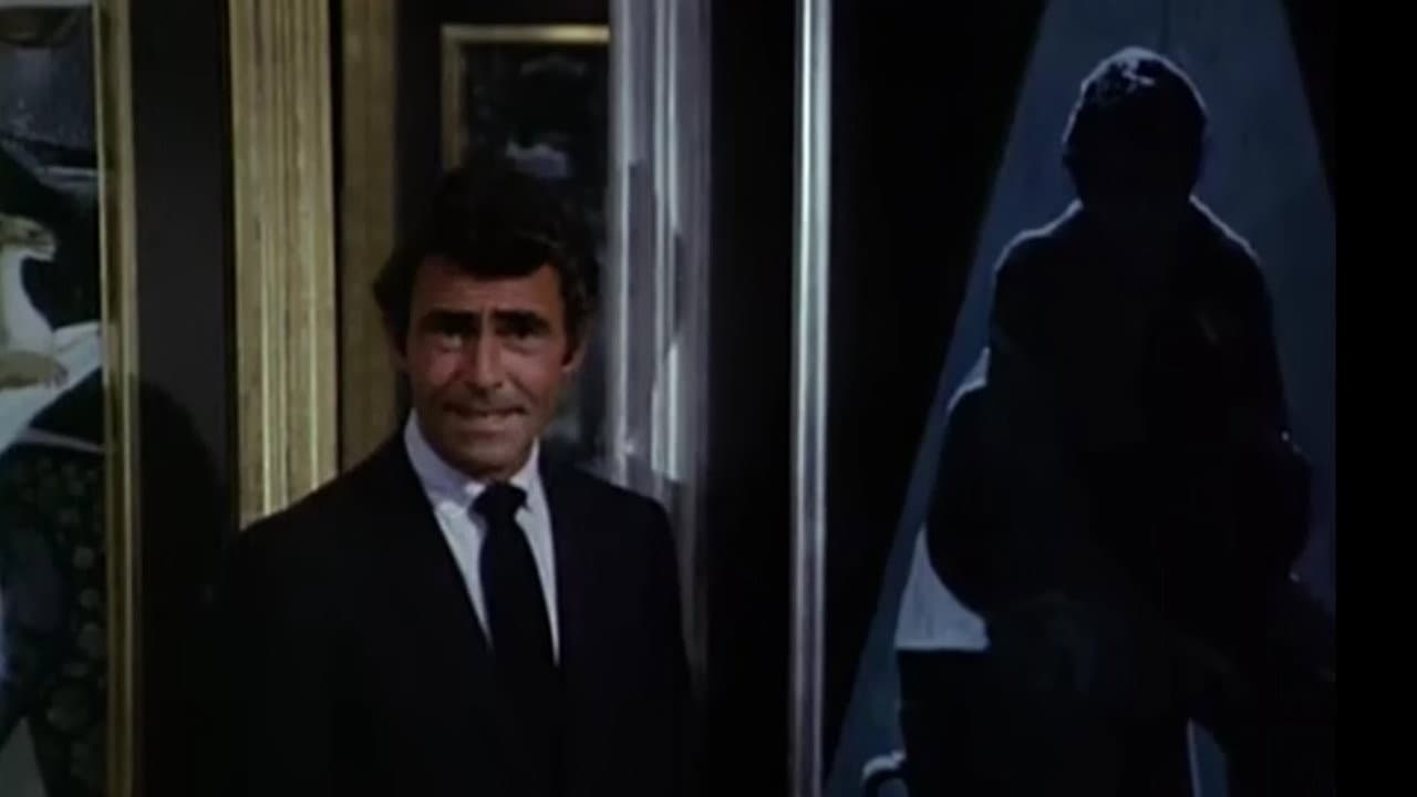 Still from Midnight Never Ends / Brenda