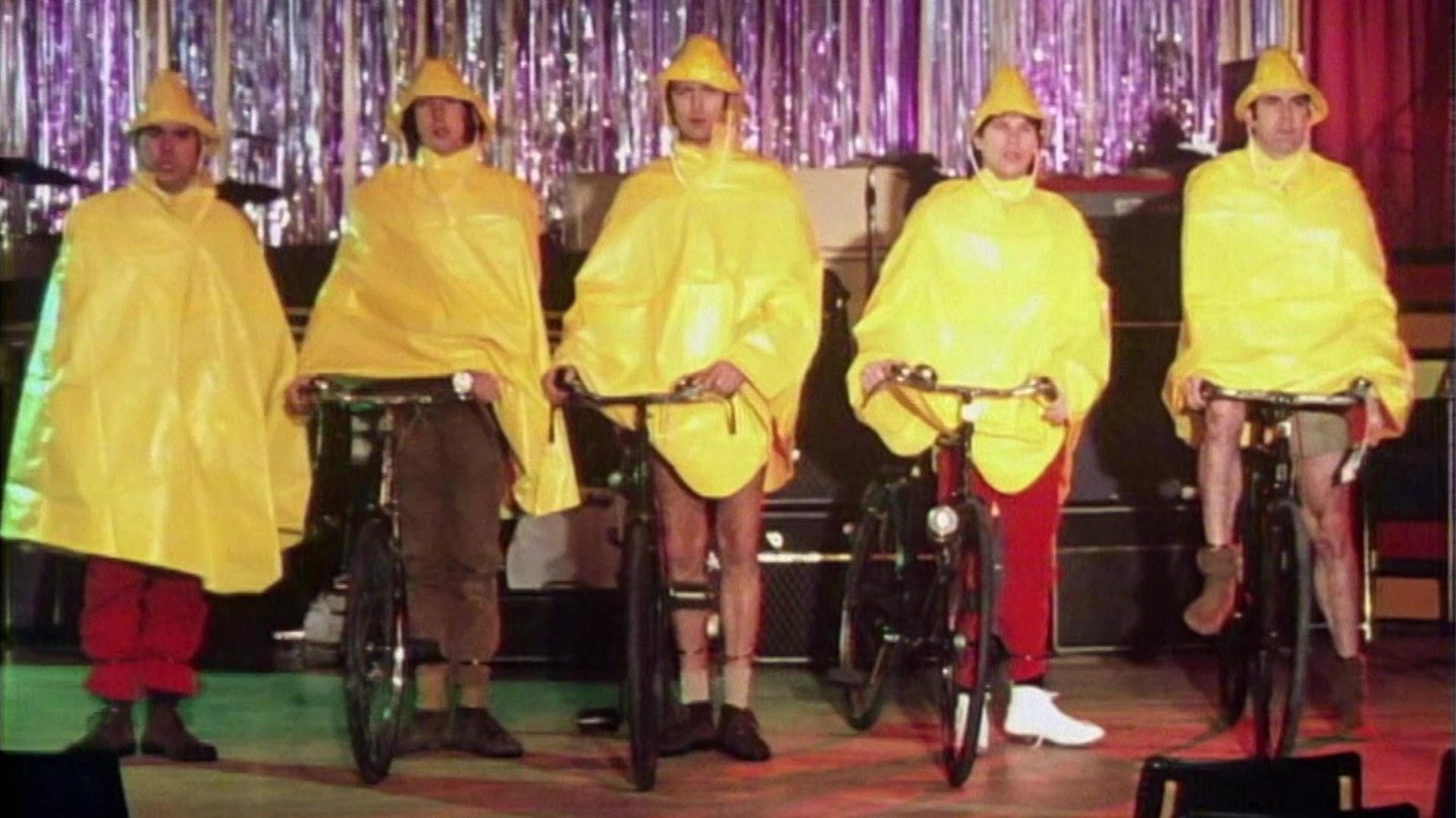 Still from The Royal Philharmonic Orchestra Goes to the Bathroom