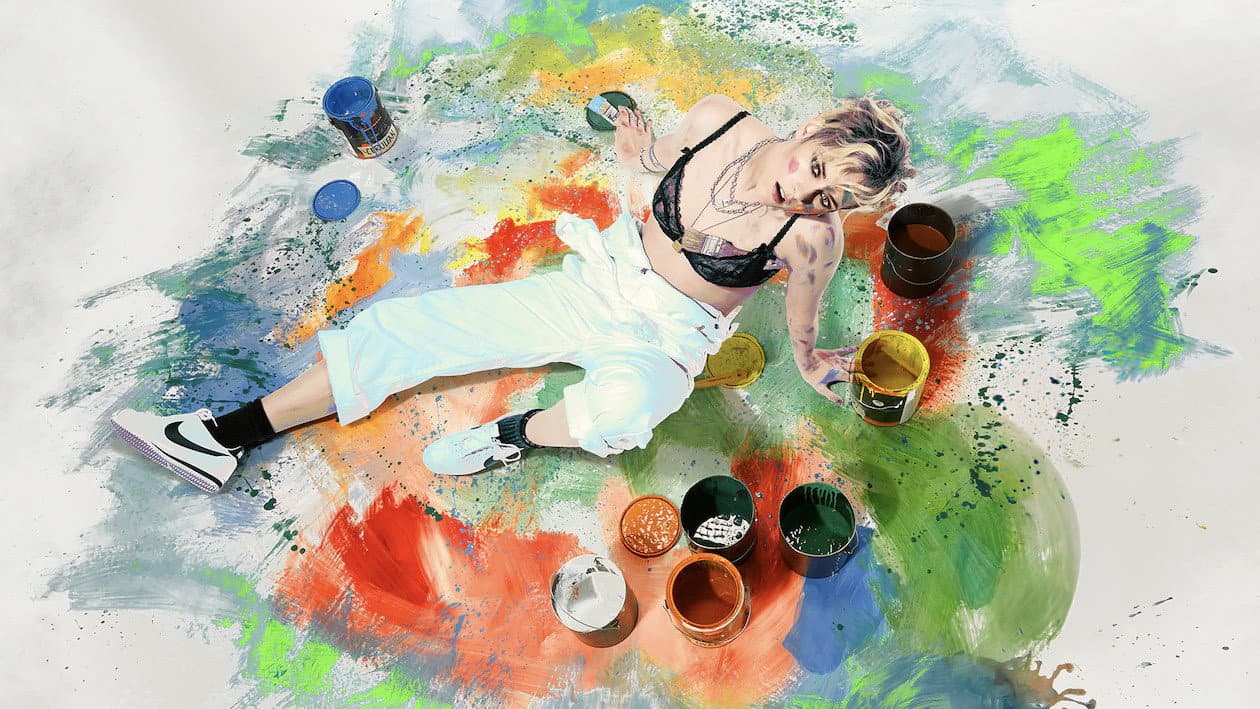 Still from Kristen Stewart and Coldplay