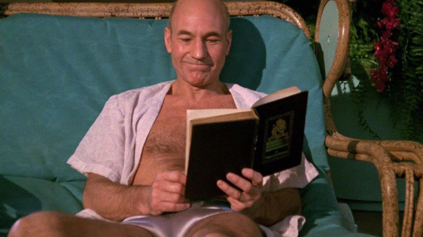 Still from Captain's Holiday