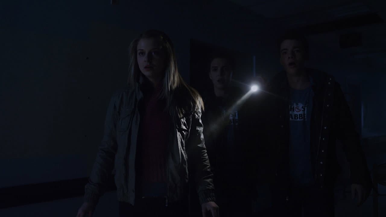 Still from Lights Out