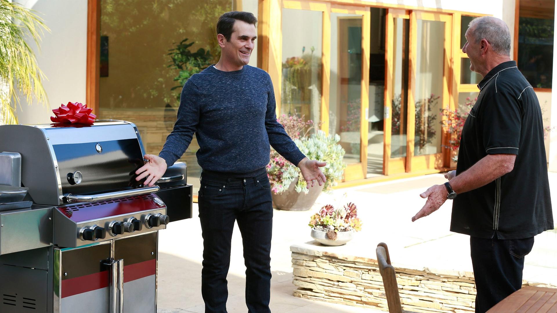 Still from Grill, Interrupted