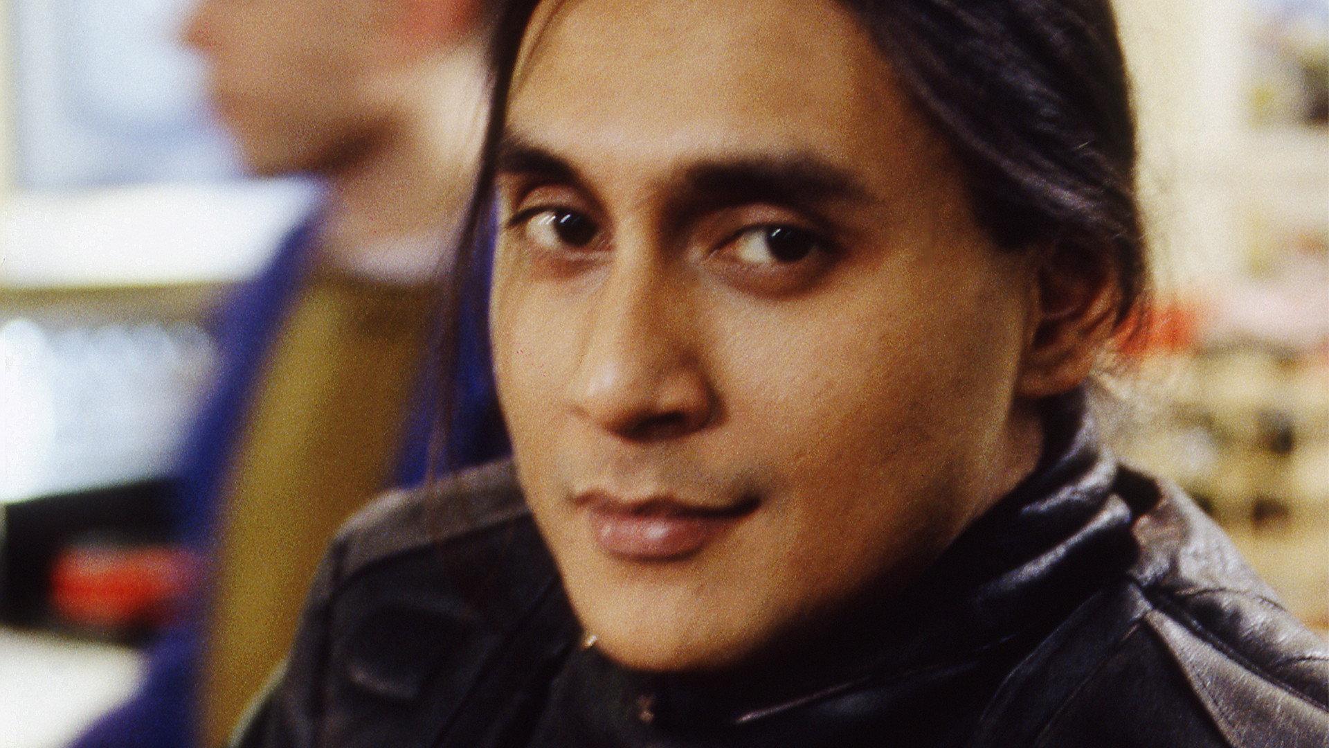 Still from The Bi Who Came In From The Cold