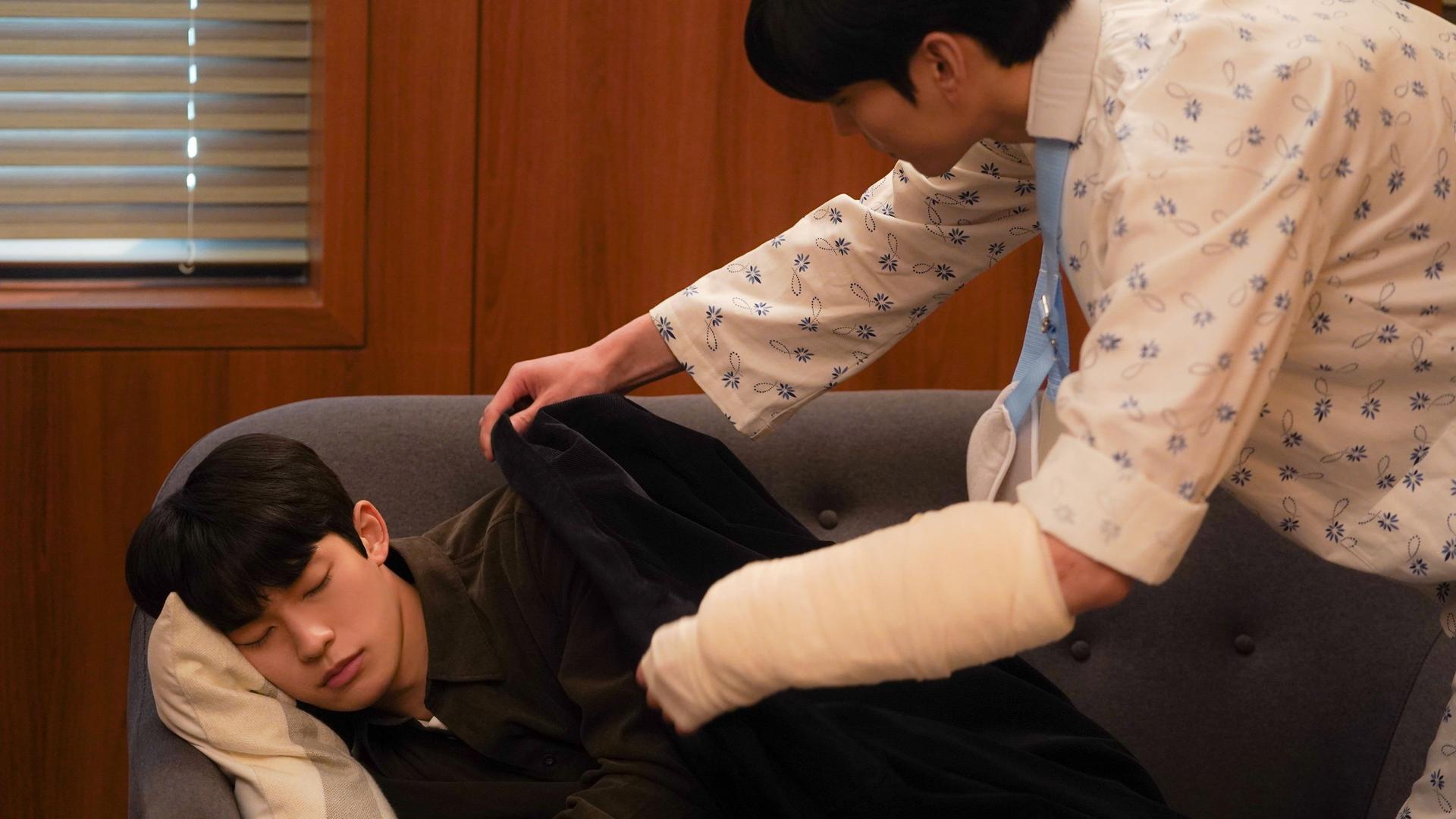 Still from Dongbaek, I want to be with you