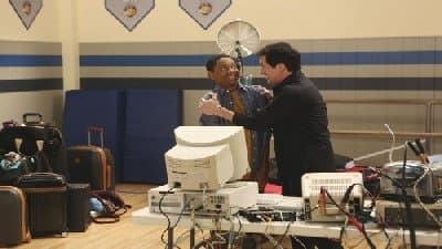 Still from Sink or Swim (2)