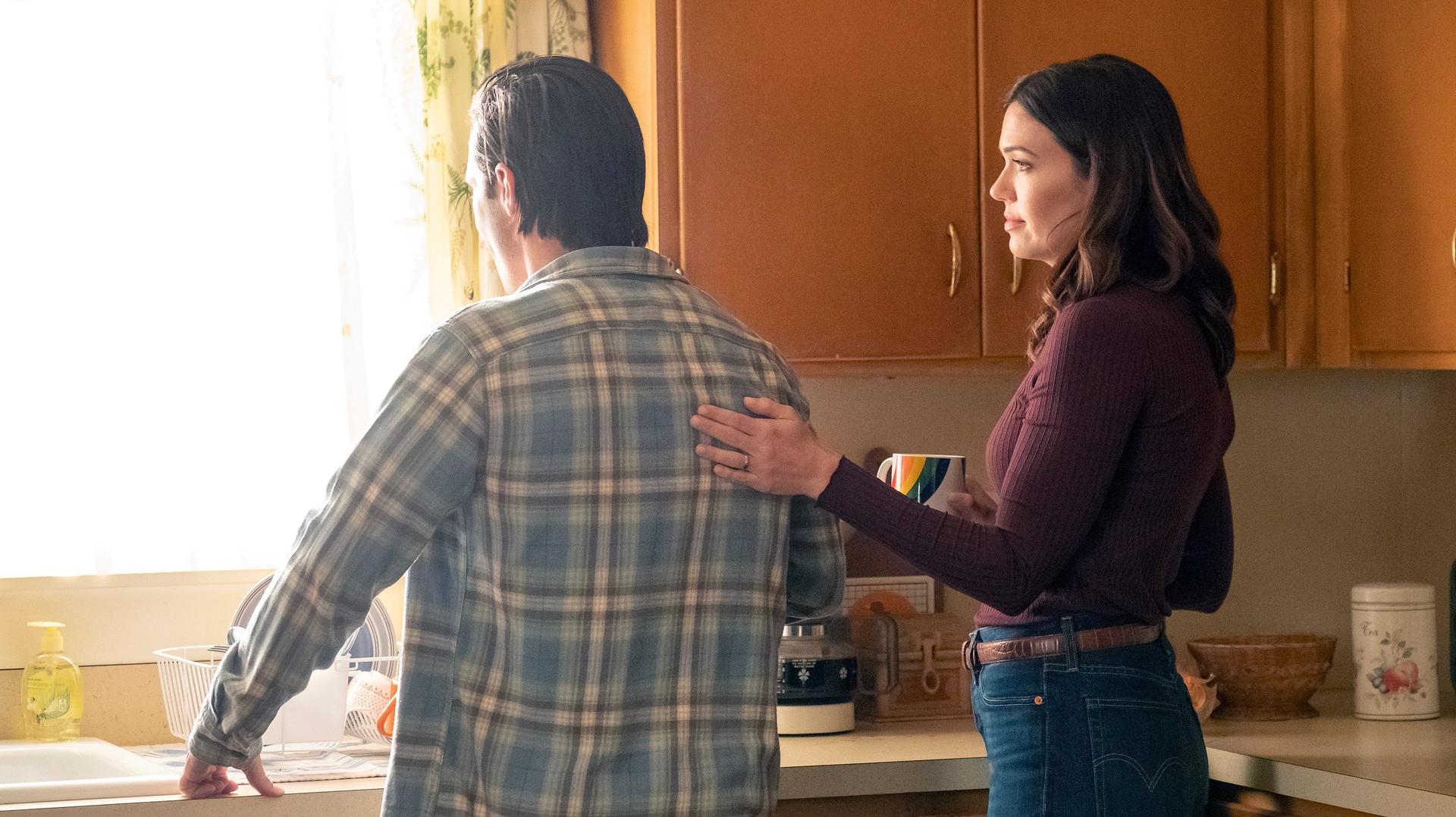 Still from Songbird Road (2)