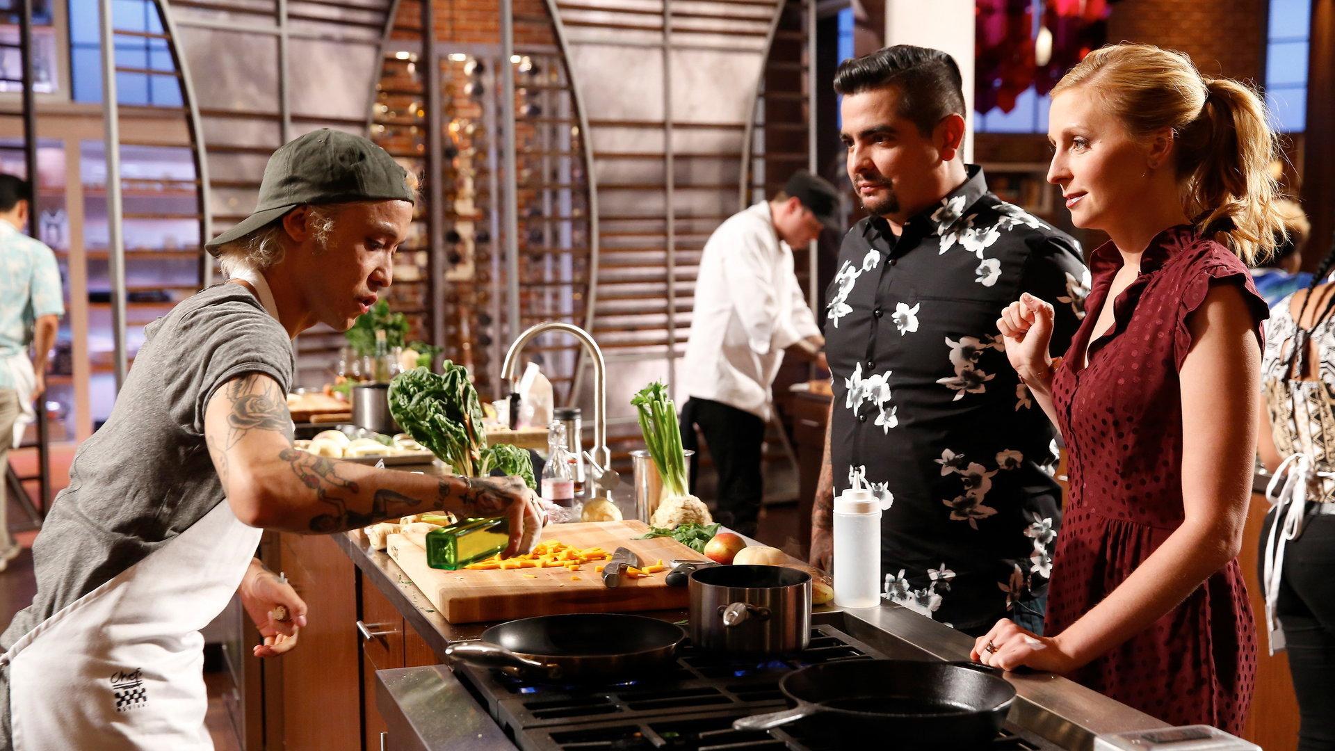 Still from The MasterChef Returns