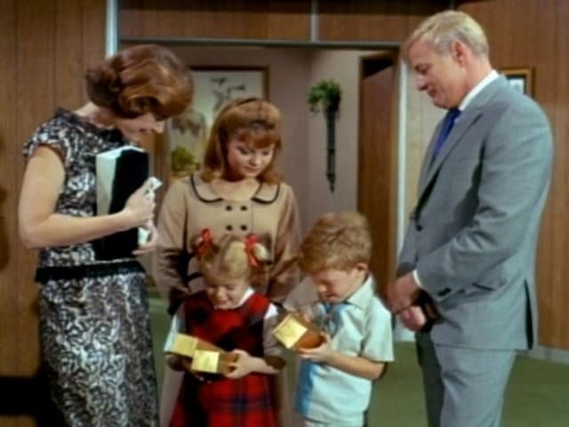 Still from Freddie