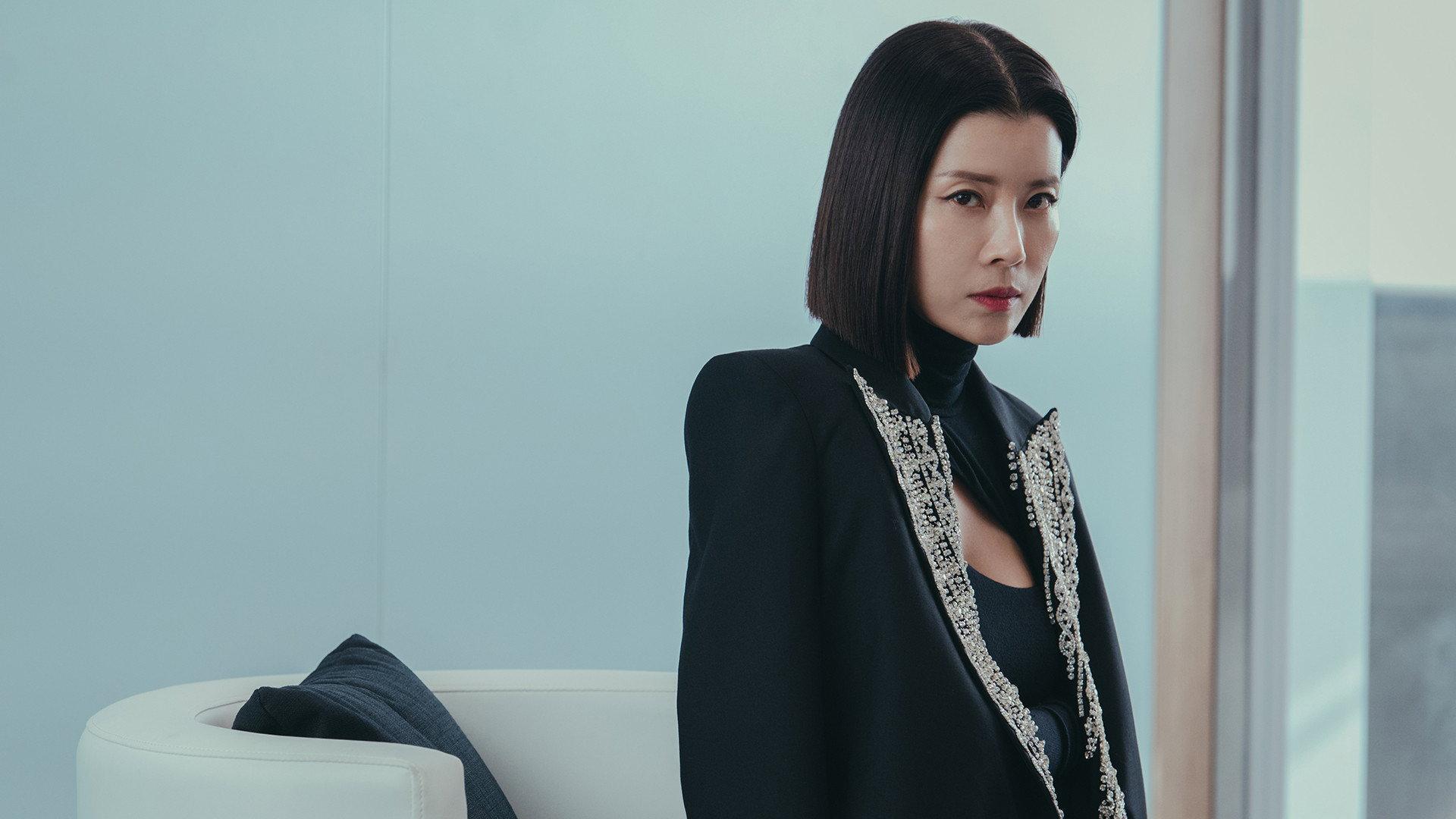 Still from Ra-el Becomes Anxious