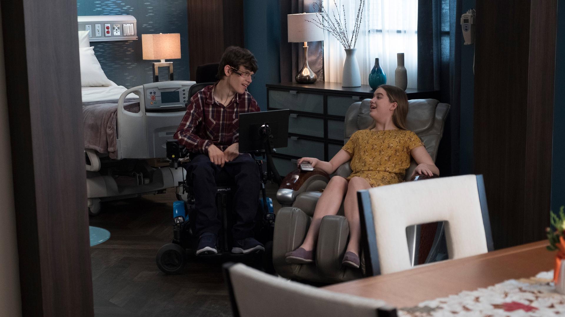 Still from C-E– CELEBRITY S-U– SUITE