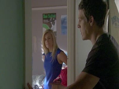 Still from Episode 6072