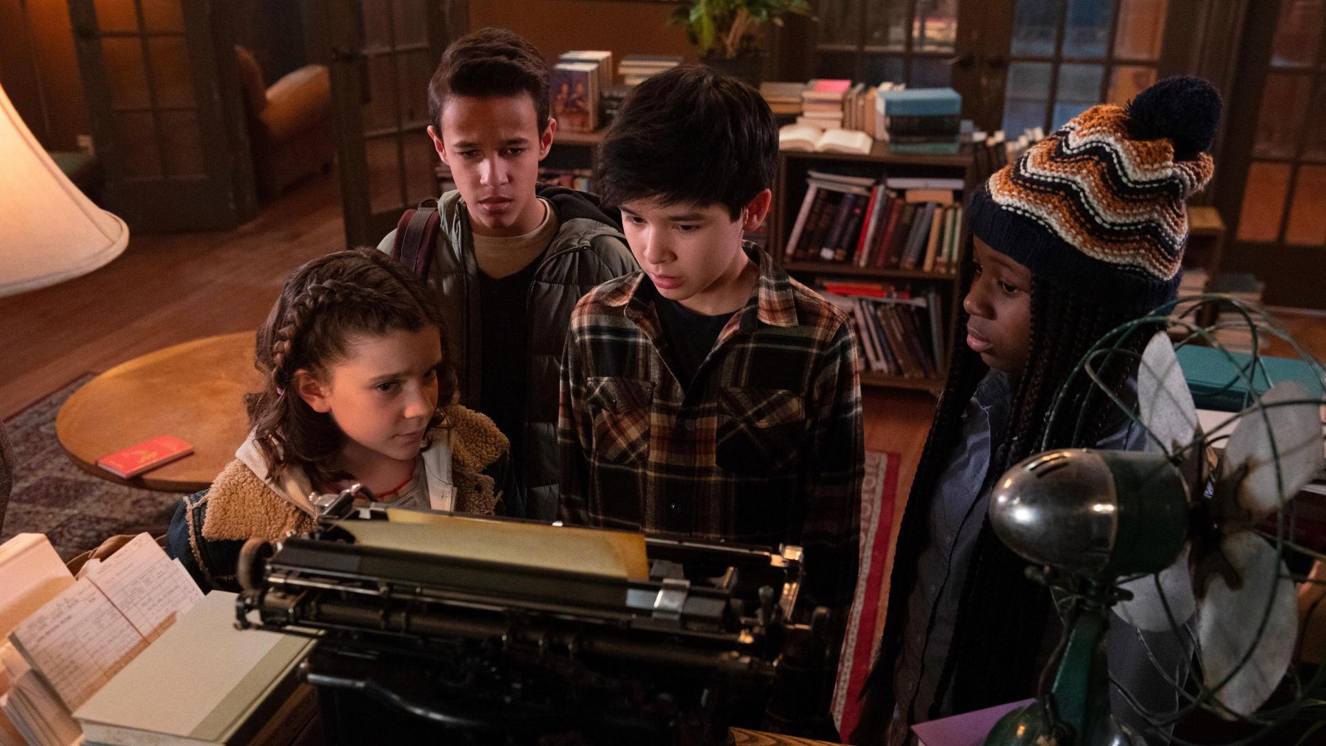 Still from Ghost in Wonderland (2)