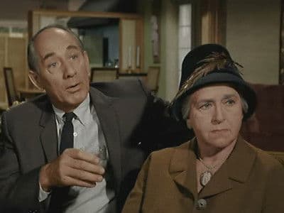 Still from Samantha Meets the Folks