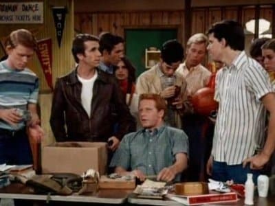 Still from Fonzie the Salesman