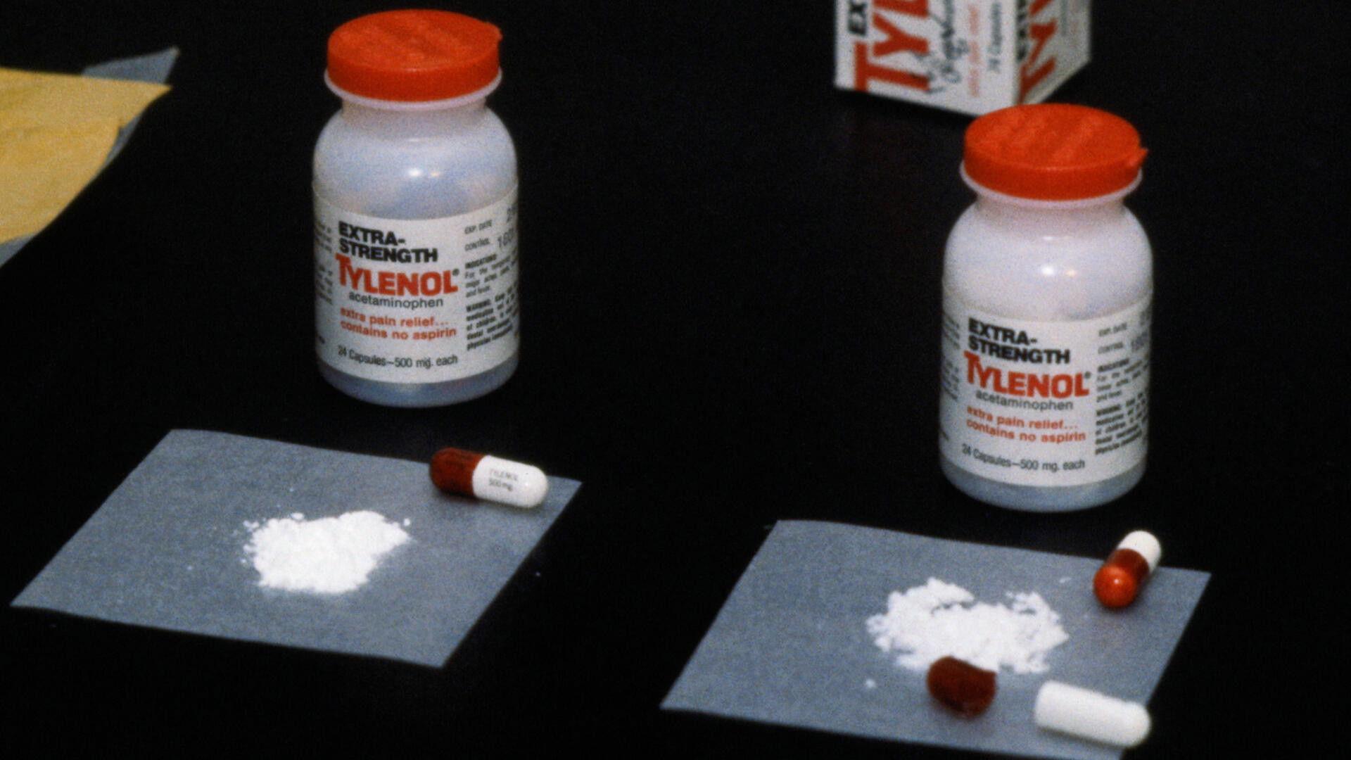 Still from The Chicago Tylenol Murders