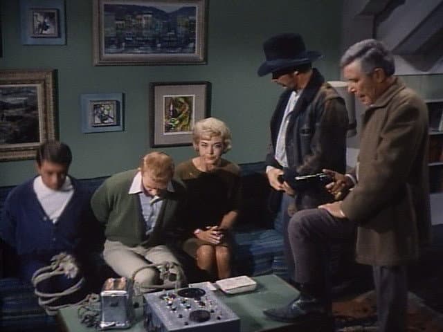 Still from The Time Machine Is Waking Up That Old Gang of Mine