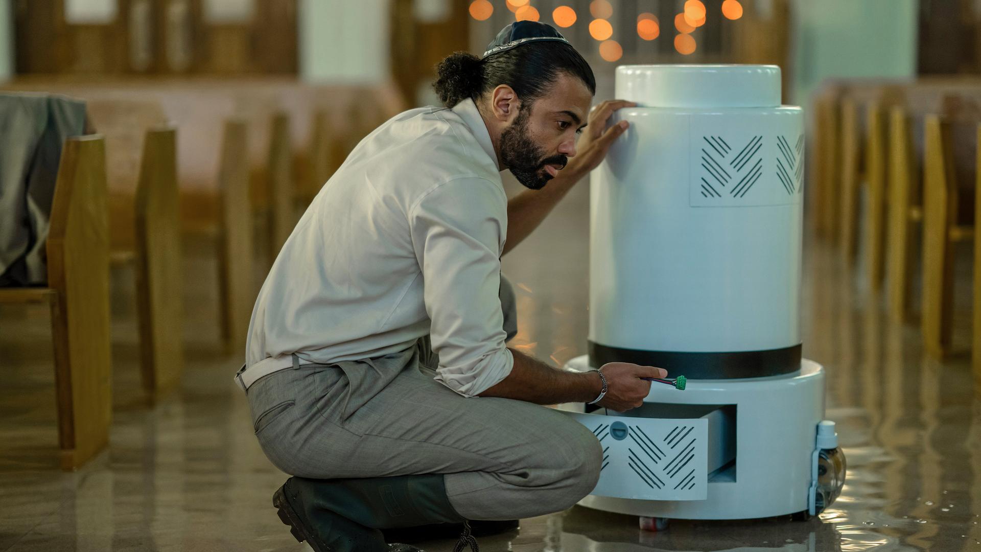Still from 2047: The Fifth Question