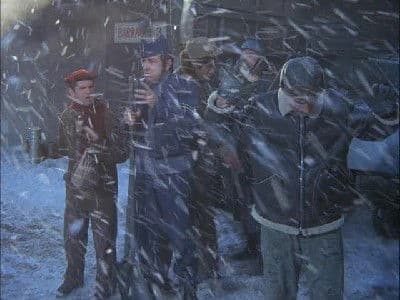 Still from Look at the Pretty Snowflakes