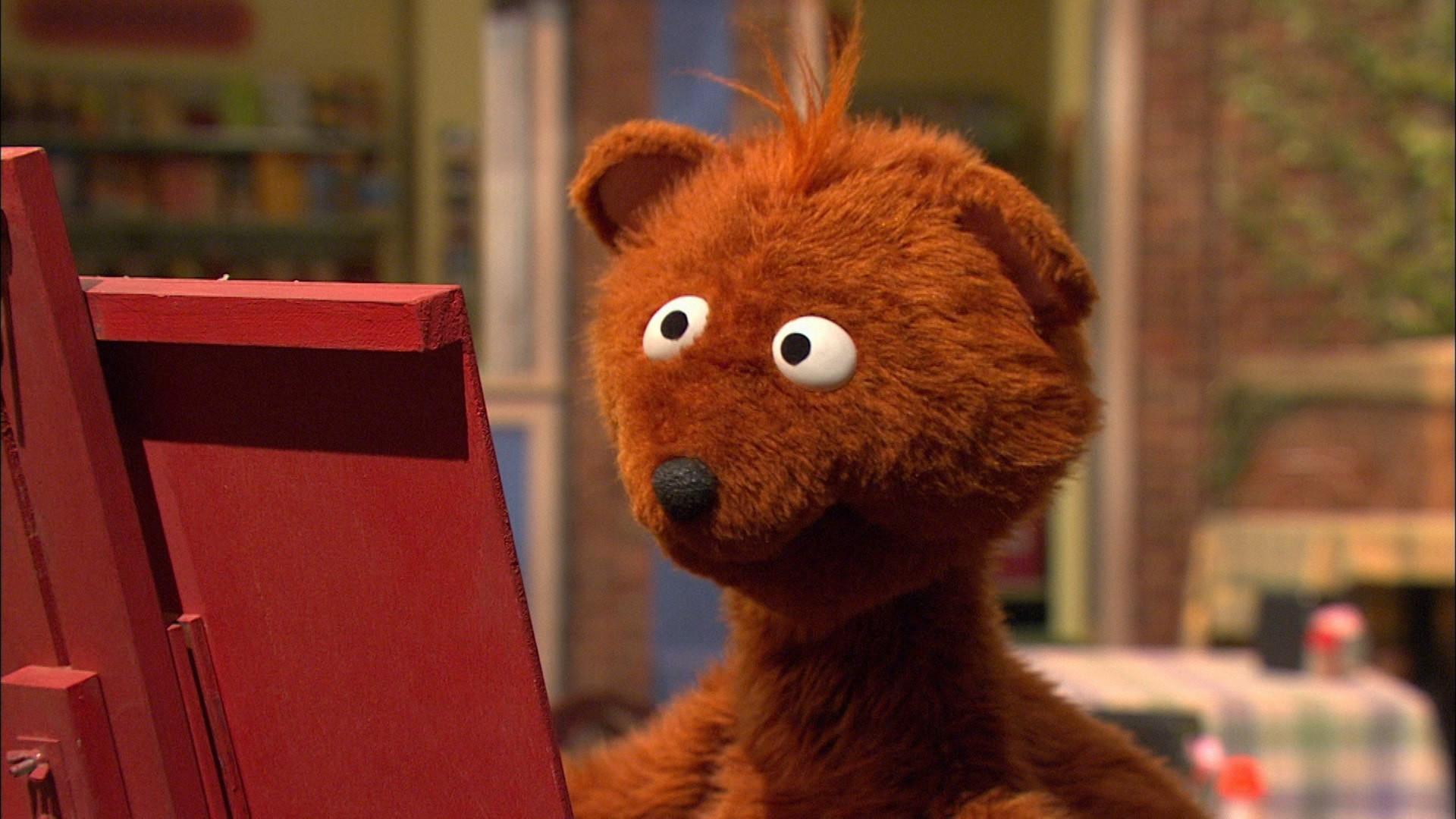Still from Baby Bear Learns About Bees (repeat)