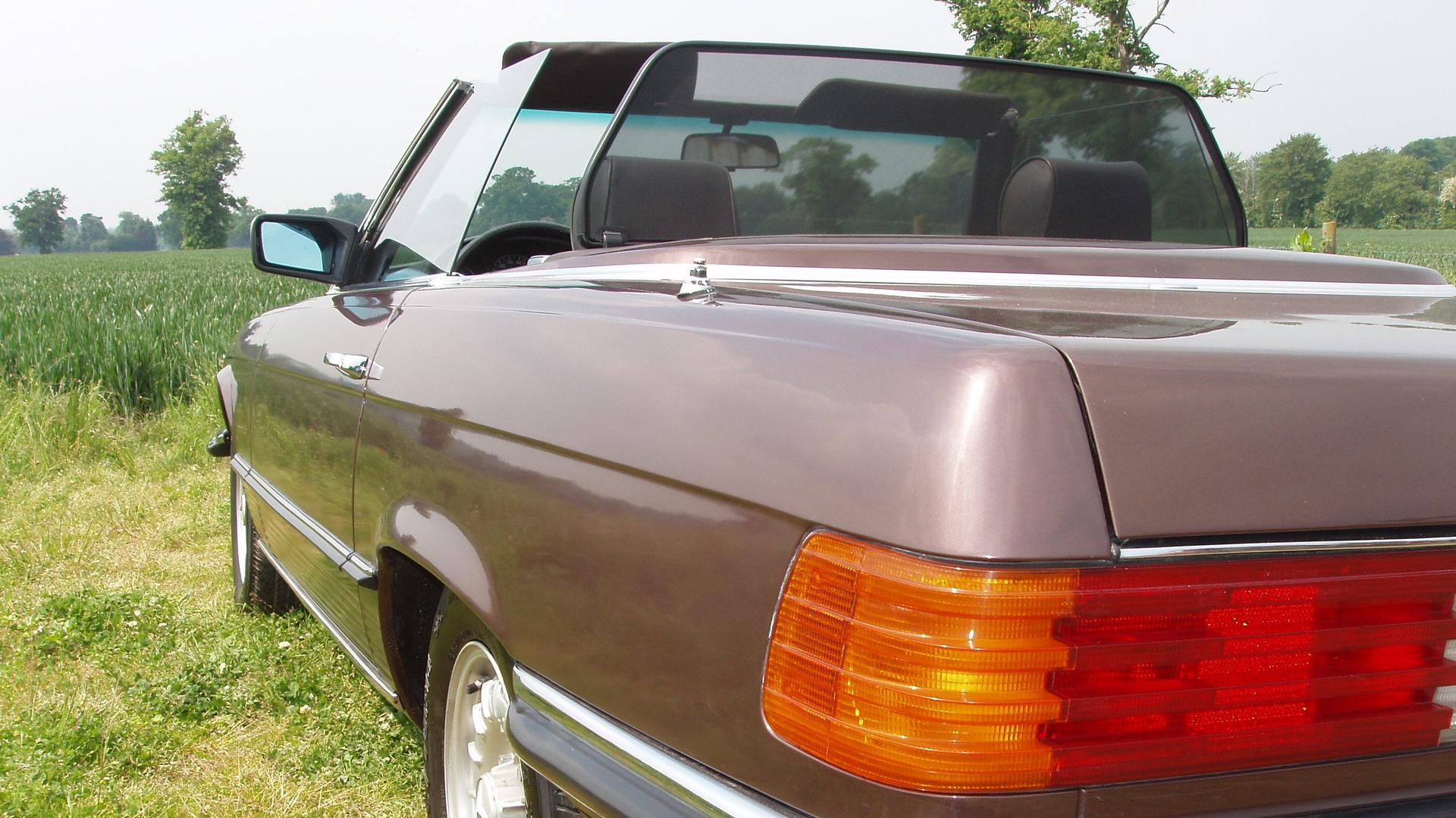 Still from Mercedes Benz W123 230E (Part 1)