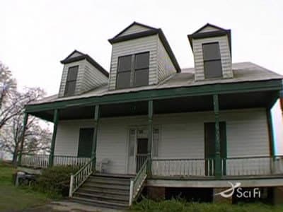 Still from Deville's House and Brennan's Restaurant