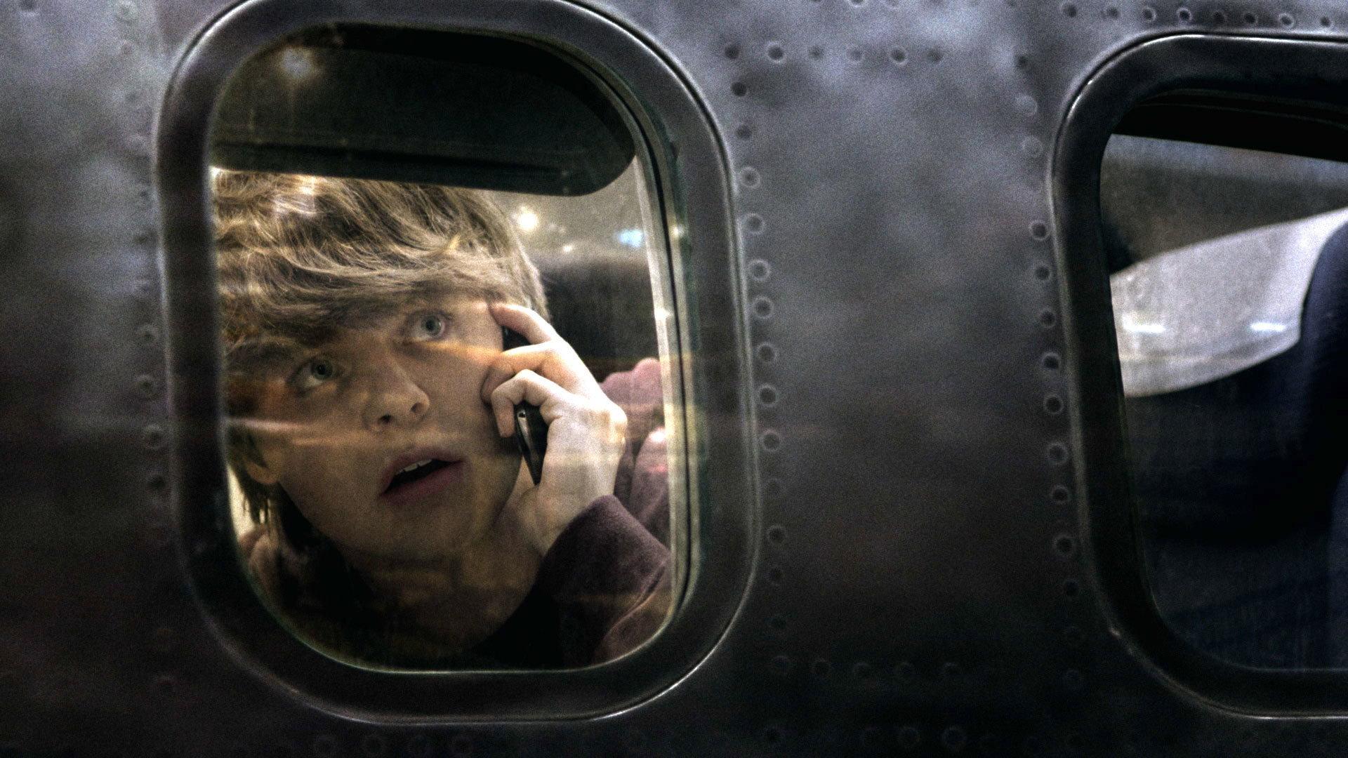 Still from Flight 462: Part 1