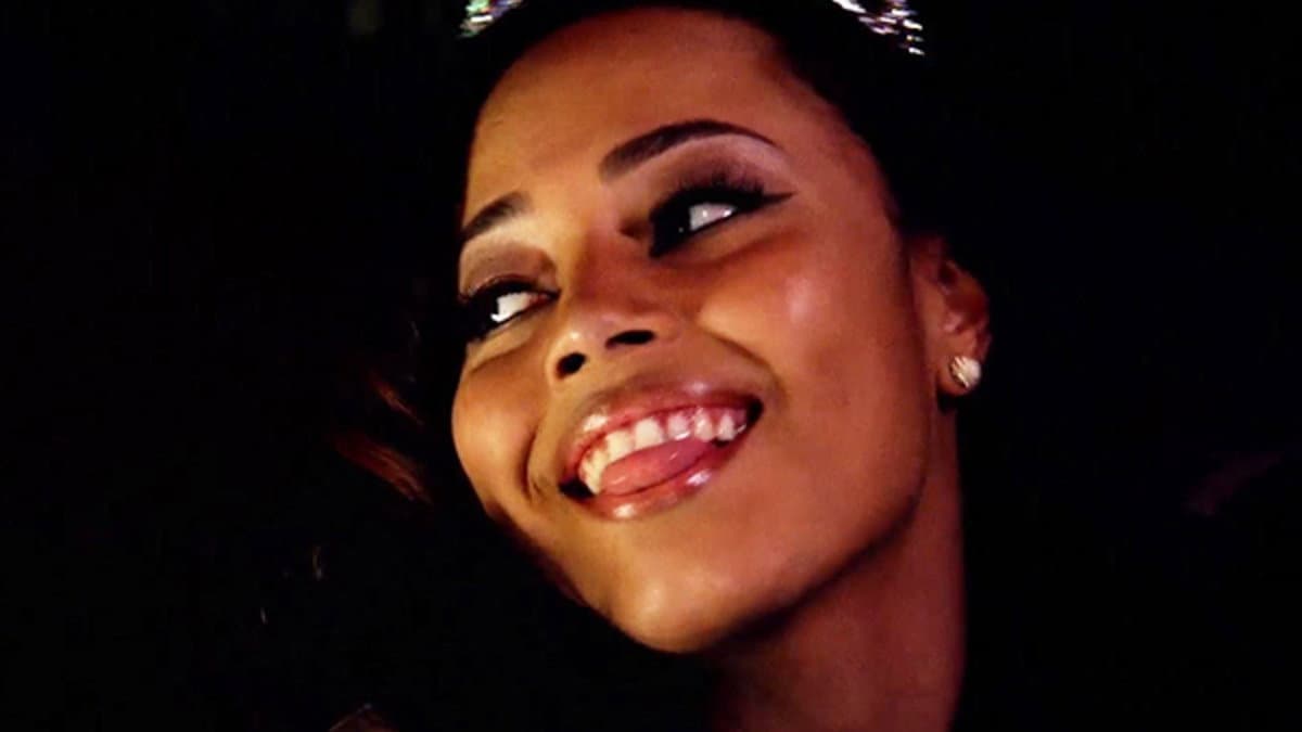 Still from Flirting With Kat-Tastrophe